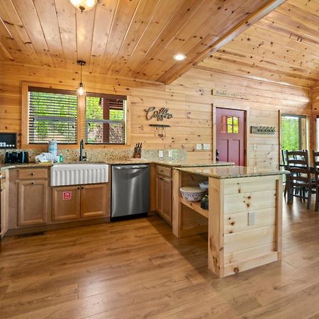 Tennessee Roots By Stony Brook Cabins جاتلينبرج المظهر الخارجي الصورة